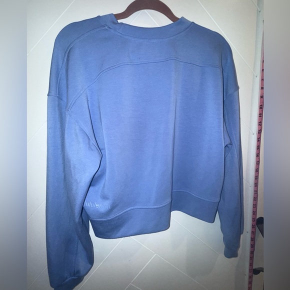 Lululemon Perfectly Oversized Cropped Crew Softstreme pool party waterdrop ? 8 - Picture 3 of 6